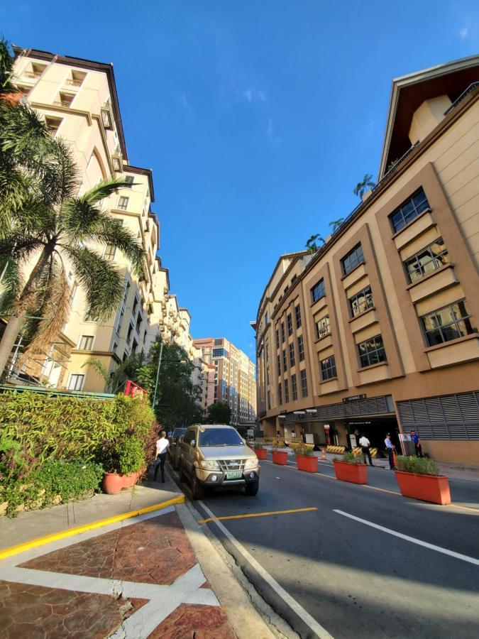 Cozyvilla At 81 Newport Blvd Walk To Naia T3 Marriott & Resorts World Casino & Newport Mall For 5 Pax Free Parking!!!! Пасай Екстер'єр фото