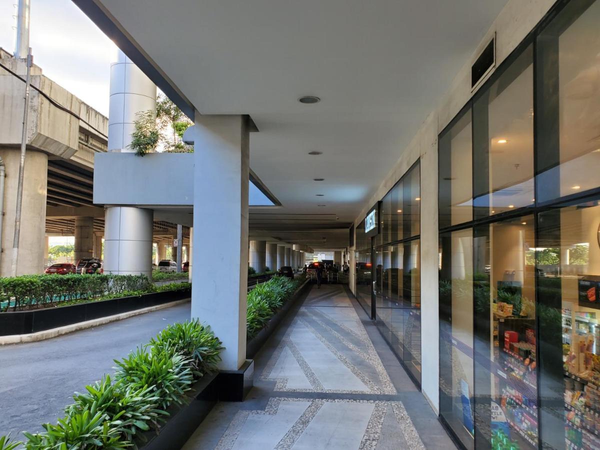 Cozyvilla At 81 Newport Blvd Walk To Naia T3 Marriott & Resorts World Casino & Newport Mall For 5 Pax Free Parking!!!! Пасай Екстер'єр фото
