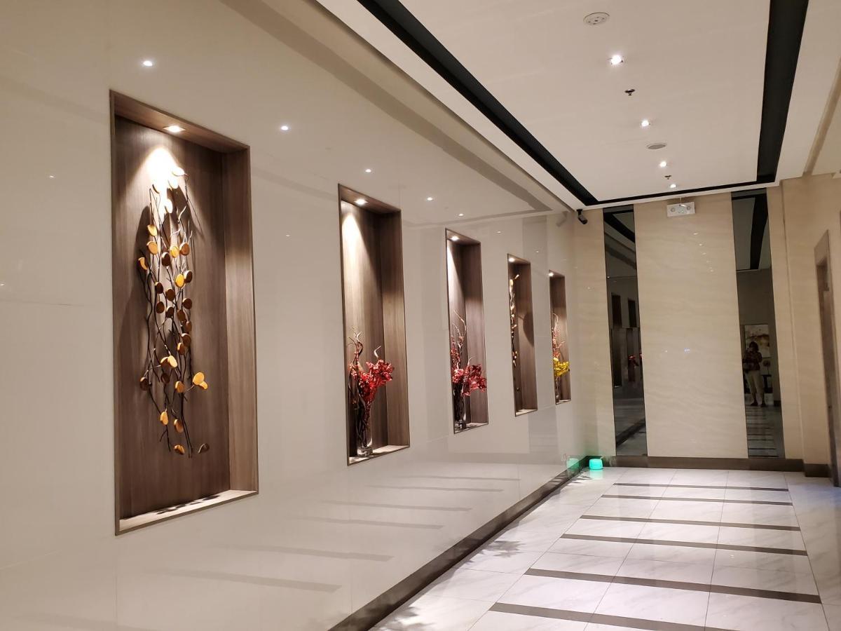 Cozyvilla At 81 Newport Blvd Walk To Naia T3 Marriott & Resorts World Casino & Newport Mall For 5 Pax Free Parking!!!! Пасай Екстер'єр фото