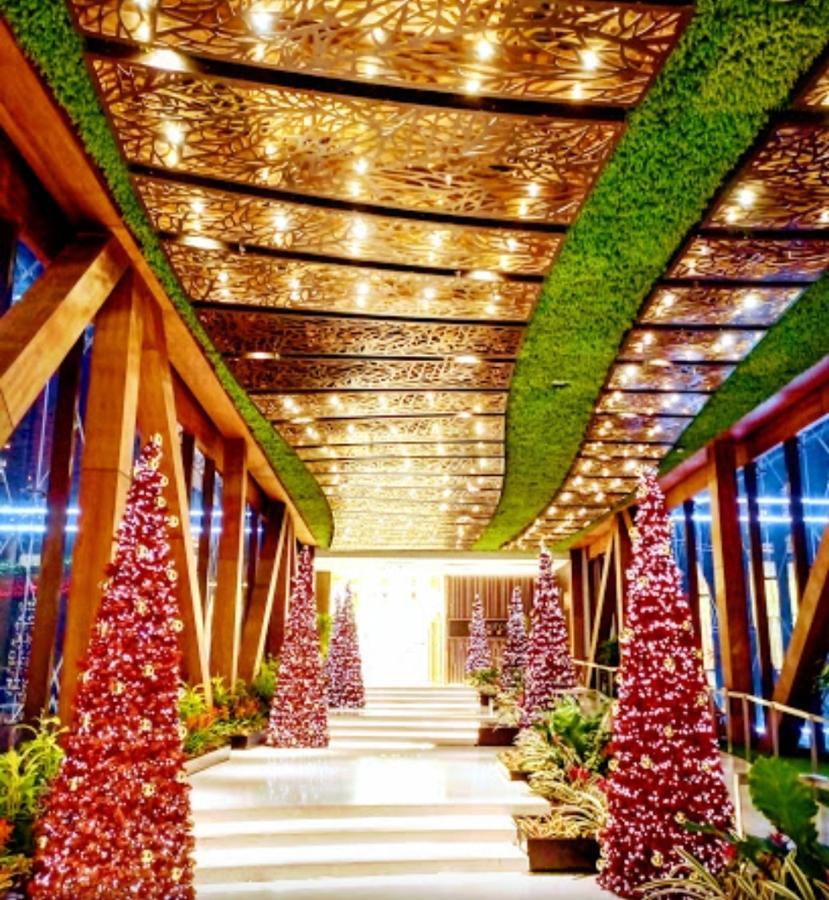 Cozyvilla At 81 Newport Blvd Walk To Naia T3 Marriott & Resorts World Casino & Newport Mall For 5 Pax Free Parking!!!! Пасай Екстер'єр фото